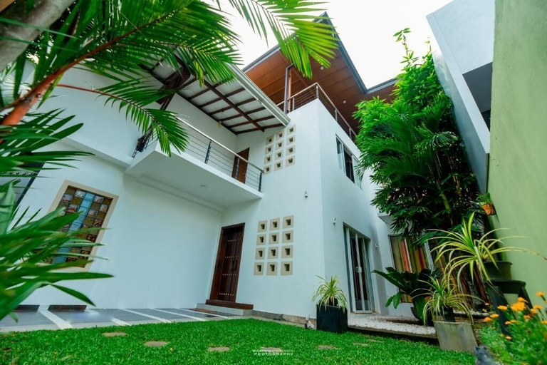 Exterior 4, Ravo Residence, Galle Four Gravets