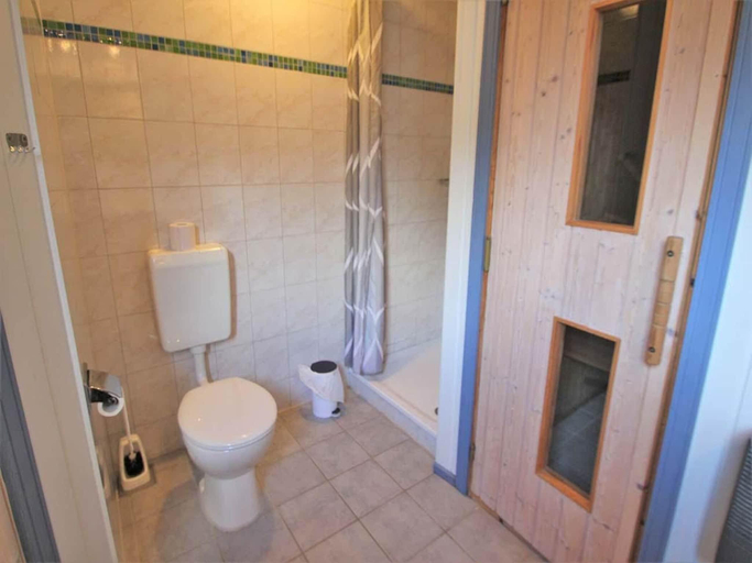 Bathroom, exklusives skandinavisches Ferienhaus, Mecklenburgische Seenplatte