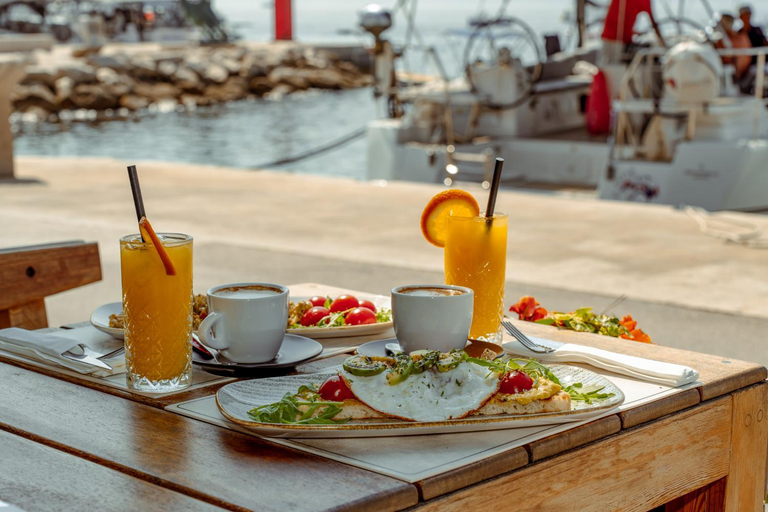 Food & Drinks 5, Hotel Kastil, Bol