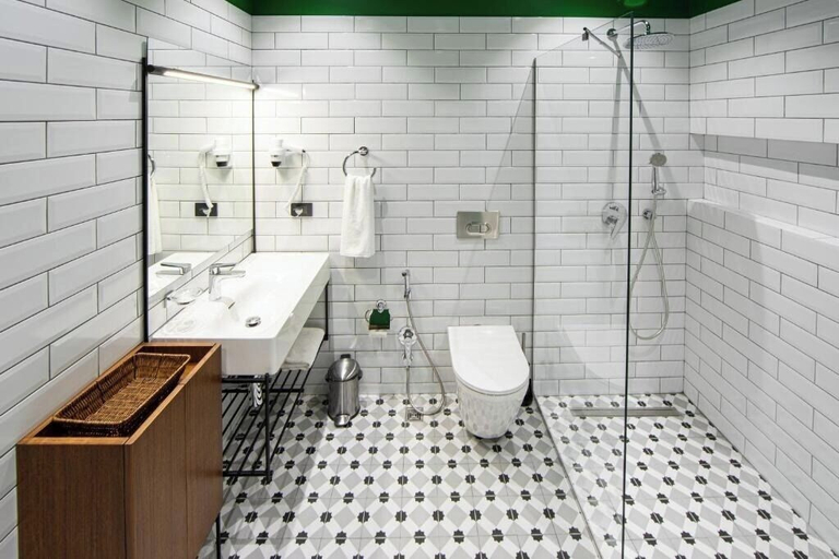 Bathroom 4, Molokan Inn Hotel, Baku