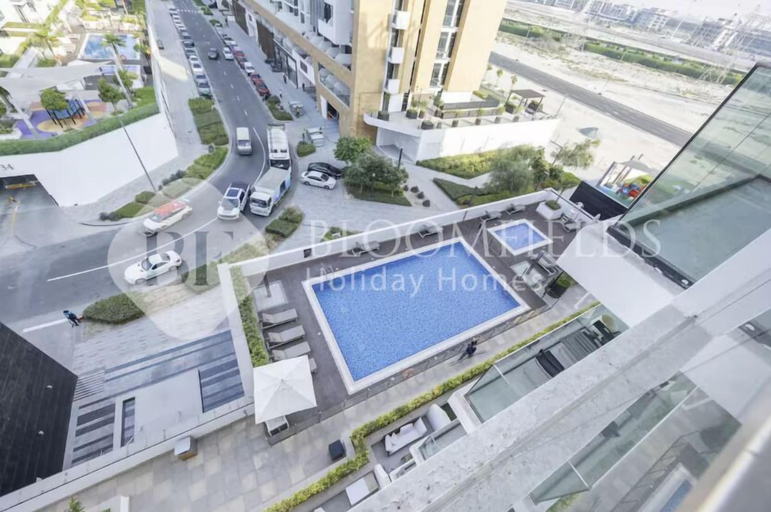 Pool, 520 Bloomfields 1BR Azizi Riviera, Dubai