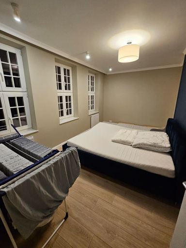 Room 4, Mariacka Deluxe - Old Town by GrandApart, Gdańsk City