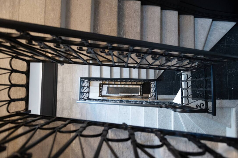 Staircase 4, JOIVY Boutique Apartments Farneti, Milano