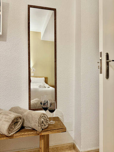 Room 4, HS Altet Suites - Alicante Airport, Alicante