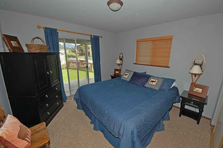 Room 2, 584 Alpine Drive 4 Bedroom Home, El Dorado