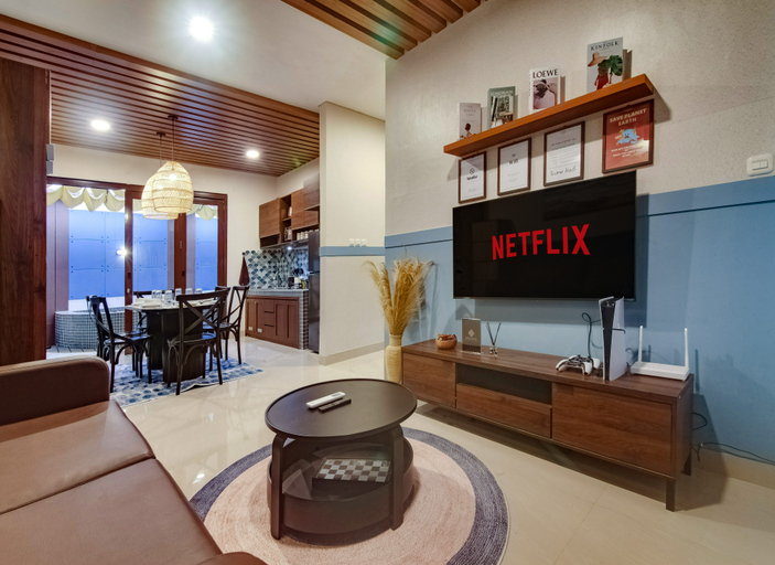 Others 3, VIlla Lagoon Park 1 W/ Pool & Playstation 5, Bogor
