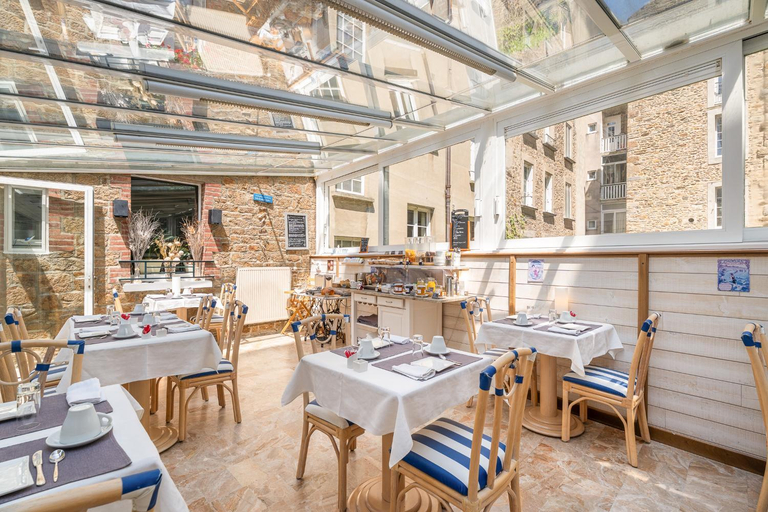 Food & Drinks 5, Hotel Quic en Groigne, Ille-et-Vilaine
