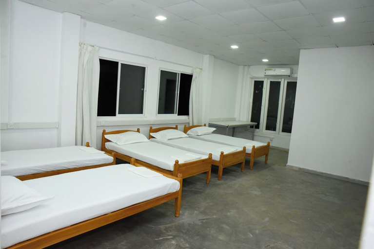 Bedroom 2, Colombo Mount Beach Hostel, Dehiwala-Mount Lavinia