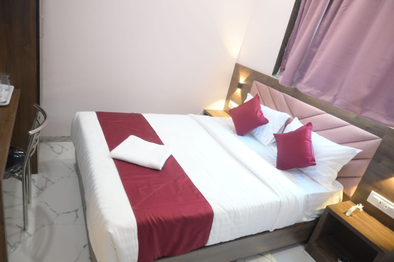 Room 2, Hotel Classy Comfort, Mumbai Suburban