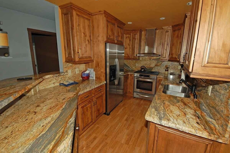 Private kitchen 3, 584 Alpine Drive 4 Bedroom Home, El Dorado