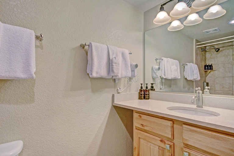 Bathroom 4, Cm247h Copper Mtn Inn 1 Bedroom Hotel Room, Summit