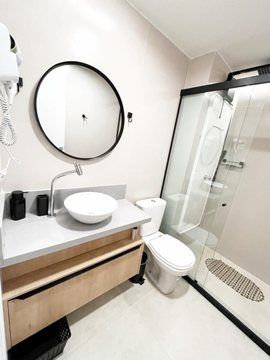 Bathroom 3, Csq Jardins  By DayByDay, João Pessoa
