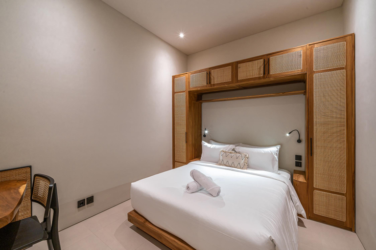 Bedroom 5, Casa 24A : Elegant 2BR Pool Villa, 5 Mins to Pererenan Beach, Badung