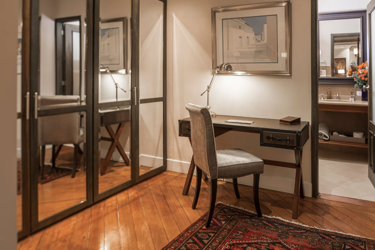 Room 2, Villa Colonna, Quito