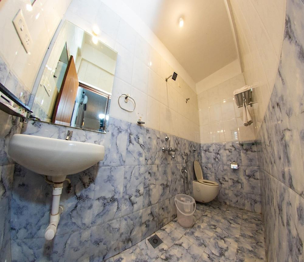 Bathroom 4, Hibis Hotels and Resorts, North Goa