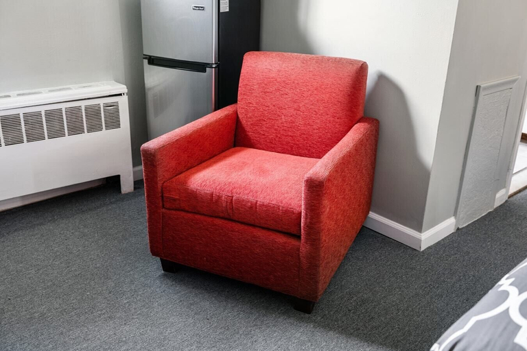 Floor plan 2, Cozy Browntown Room for 4: Wi-fi & Free Parking, Wayne