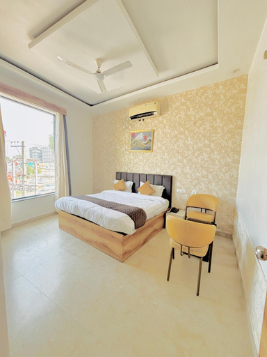 Bedroom 4, Hotel Devine, Sahibzada Ajit Singh Nagar