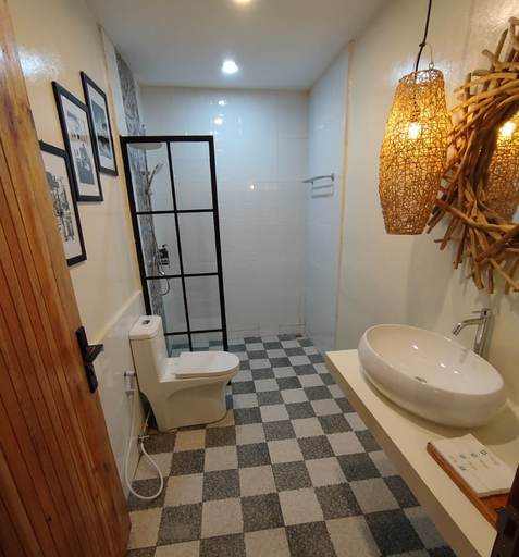 Bathroom 5, Dijogja Villas With Privatepool, Sleman