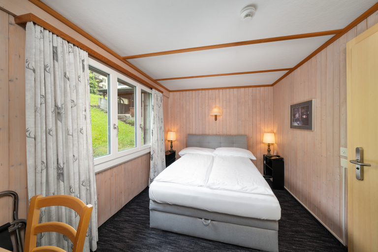 Bedroom 3, Jungfrau Lodge Swiss Mountain, Interlaken