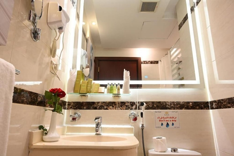 Bathroom 3, Rayana Grand Plaza Makkah, Makkah