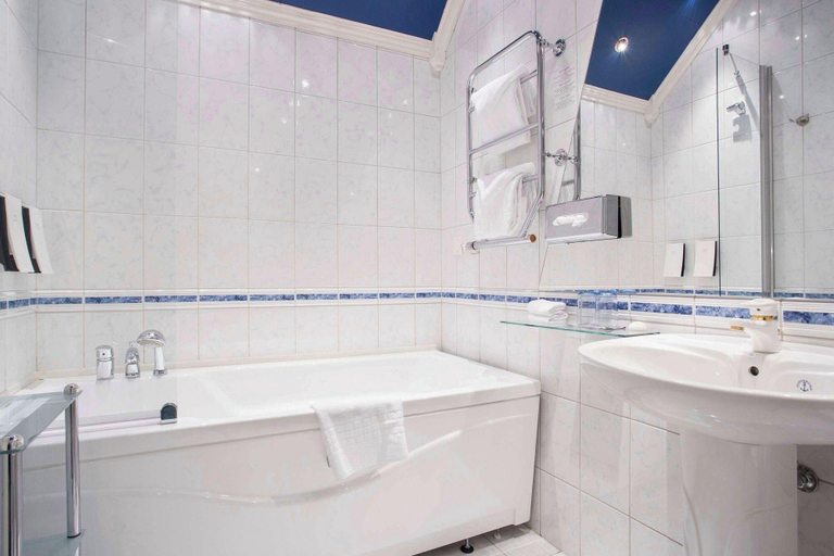 Bathroom 4, Scandic Meyergarden, Rana