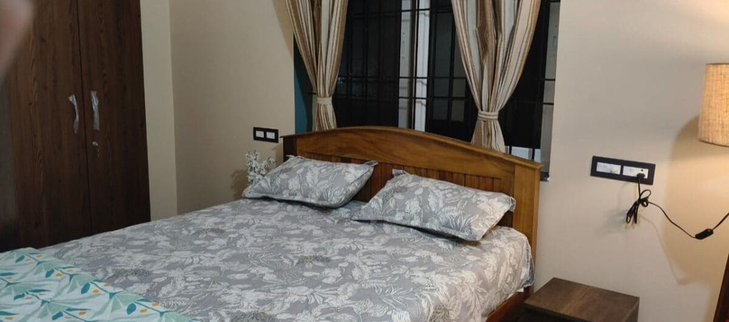 Room 2, Dwell Apartment, South Goa