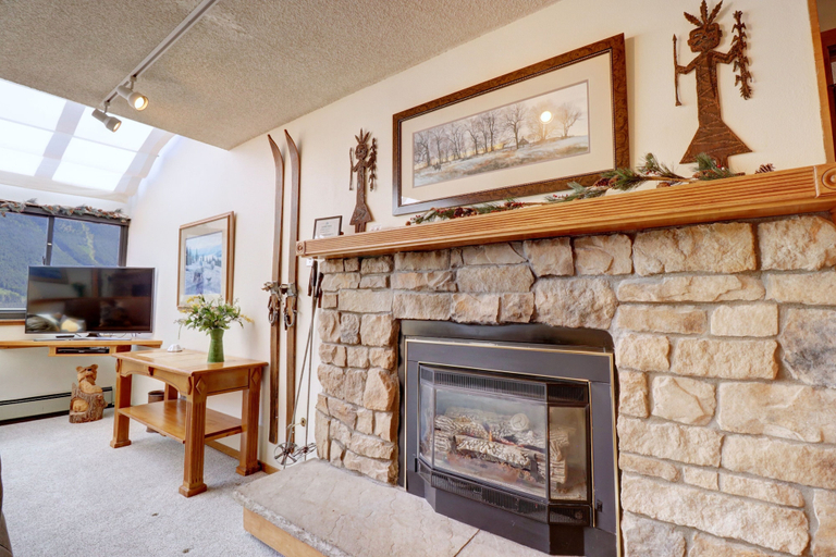 Interior 3, Vs741 Village Sqaure 3 Bedroom Condo by RedAwning, Summit