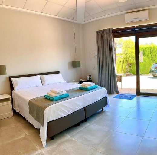 Bedroom 2, Hostal Xabina Javea, Alicante