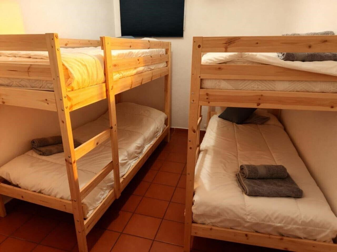 Room 5, Apartamento 6 pax zona baja, Granada