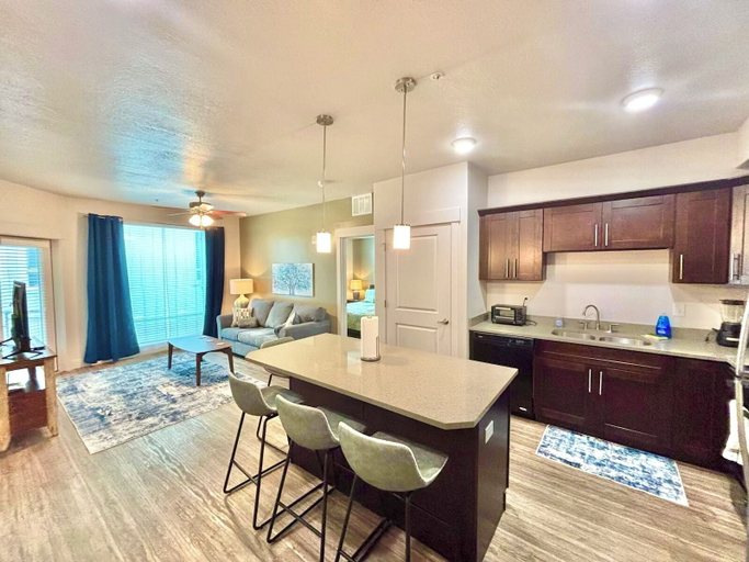 Interior 5, Ultra-Luxury 2BR Downtown Condo, Salt Lake