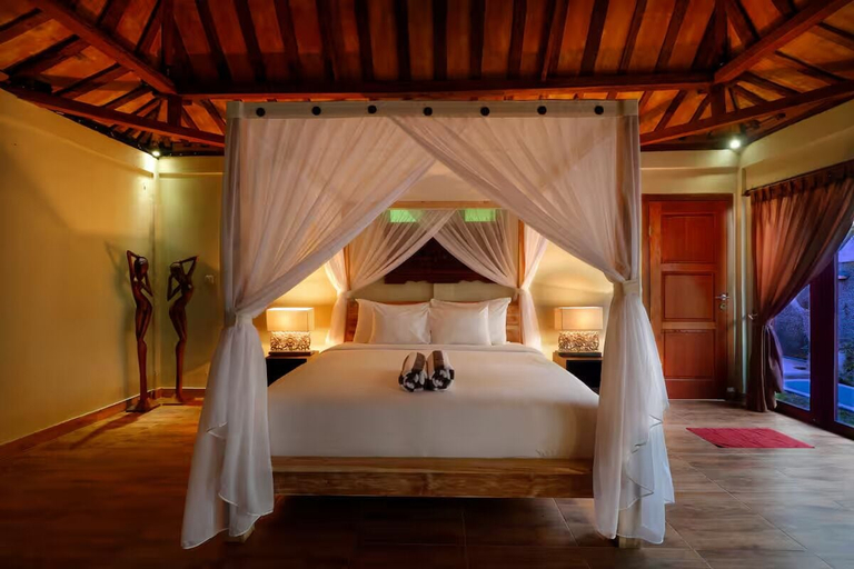 Room 1, Tri Datu Maison, Gianyar
