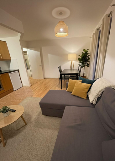 Living area 2, Apartment near 3Arena and Dublin Port, Dublin