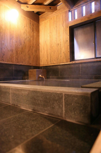 Bathroom 3, Kurokawa Onsen Ryokan Wakaba, Minamioguni