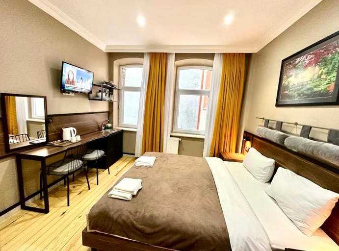 Bedroom 3, Aram Kerasi Rooms, Beyoğlu