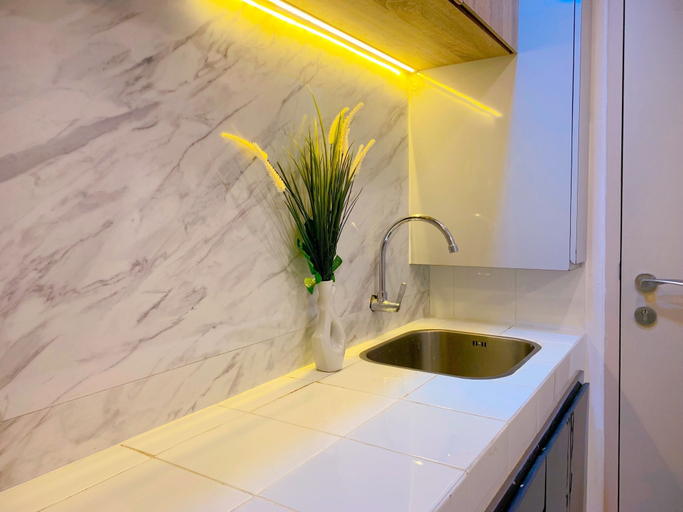 Room 2, Apartemen Tokyo Riverside by Linkara, Tangerang