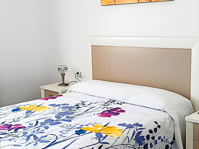 Room 5, Apartamento con terraza cerca a la playa, Cádiz