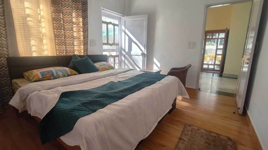 Room 5, MP Residency Homestay, Pithoragarh