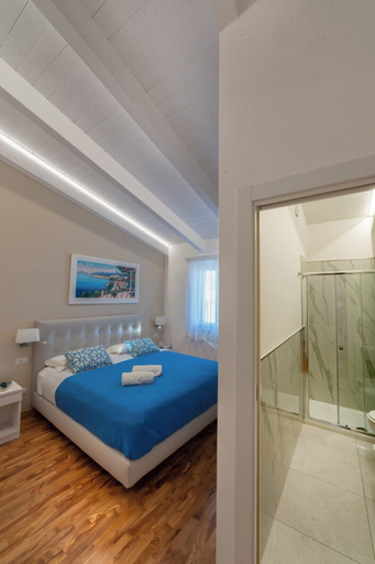Bedroom 4, Coral White, Napoli
