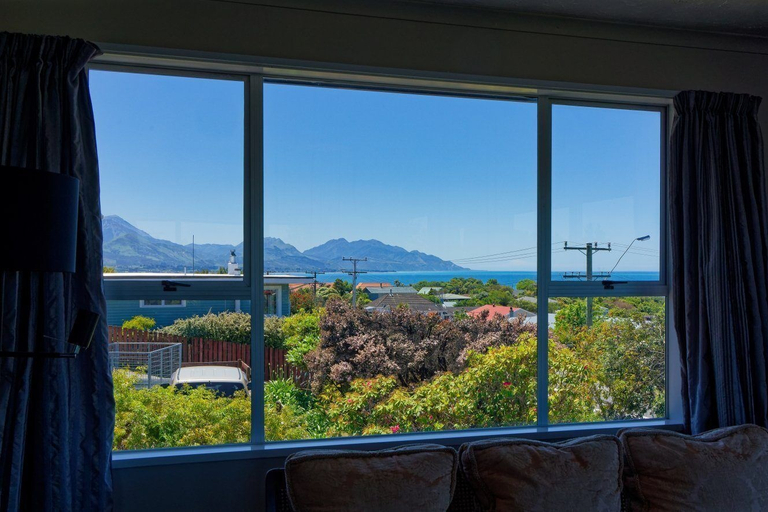 View from property 4, Ocean & Mountain Views 3-bedroom Home, Kaikoura