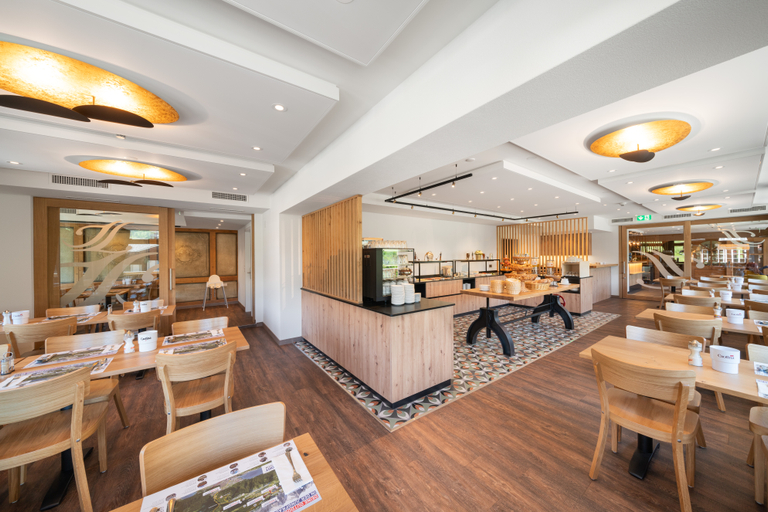 Food & Drinks 2, Jungfrau Lodge Swiss Mountain, Interlaken