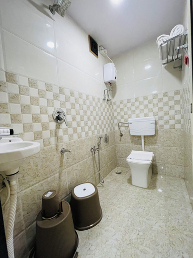 Bathroom 2, Riverside Retreat Dombivli, Thane