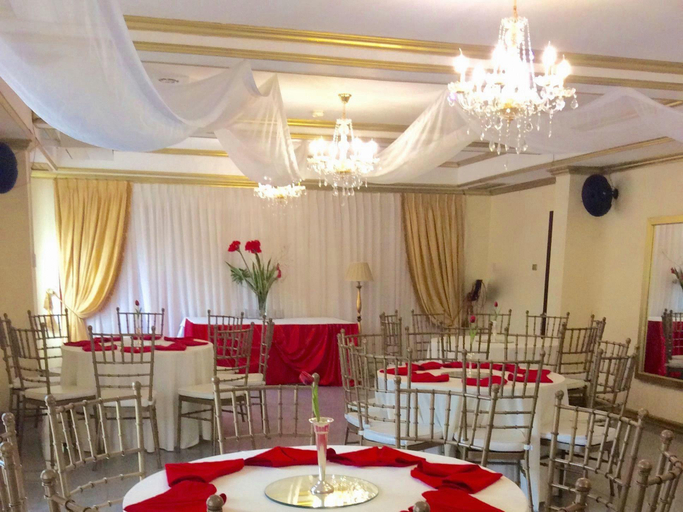 Food & Drinks 5, Spring Plaza Hotel, Dasmariñas