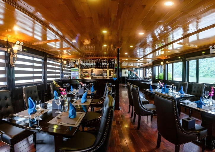 Interior, Beka Cruise, Cát Hải