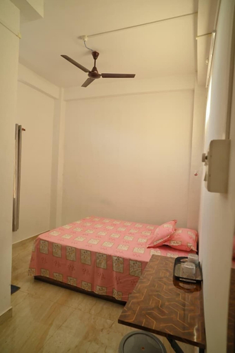 Room 5, Hotel Tricon Residency, Kamrup Metropolitan