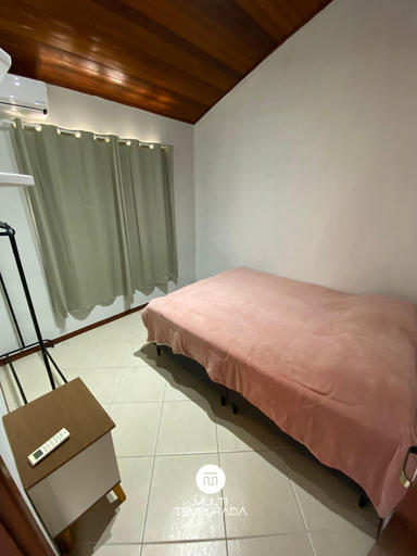 Room 2, Casa 5 Ruas com Hidro - Rio Tavares Florianopolis, Florianopolis
