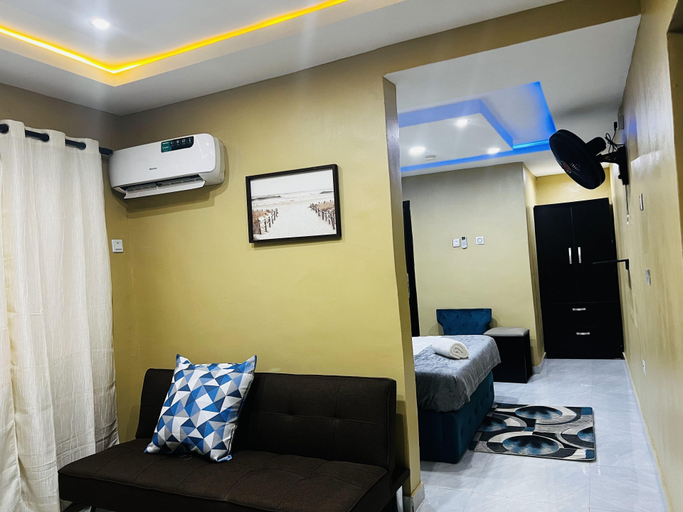 Bedroom 3, New Heights Castle Hotels, Epe