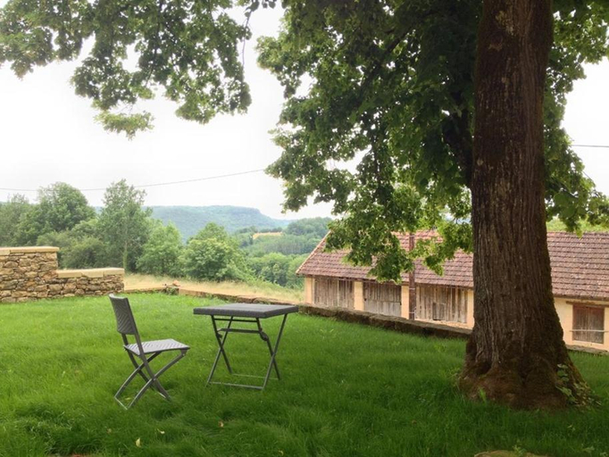 Others 5, Maison Milou, Dordogne