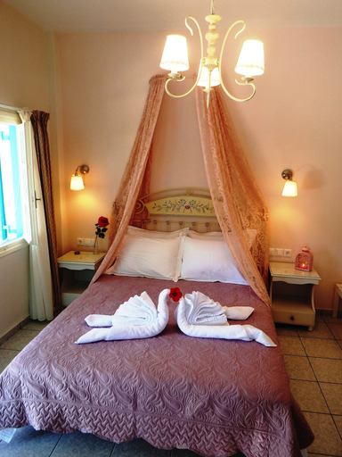 Bedroom 5, Evizorzia Villas, South Aegean