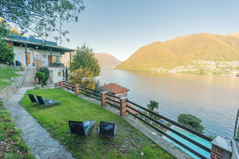 Lake view, Villa Regina Retreat With Pool & Lake View, Como