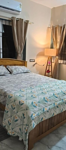 Room 5, Dwell Apartment, South Goa